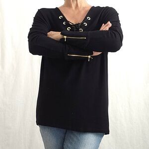 CHELSEA & THEODORE Sweater Shirt Womens MEDIUM Black Fine Gauge Knit Stretchy